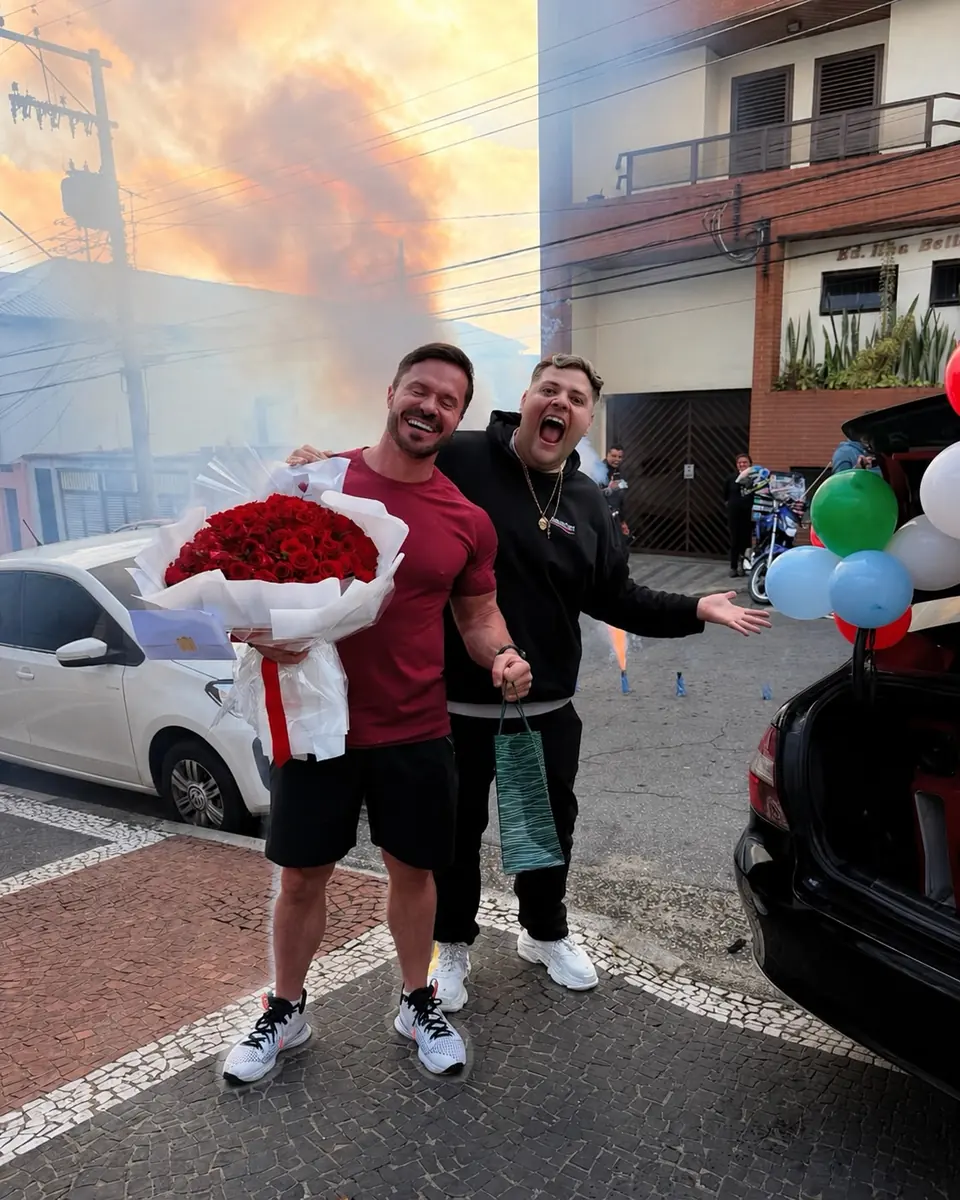 Entrega de flores Akio em Itaquaquecetuba — cliente 3